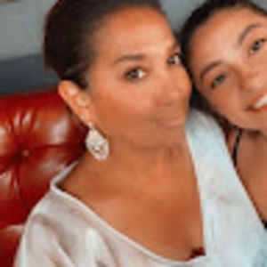 Meet your Posher, Camille